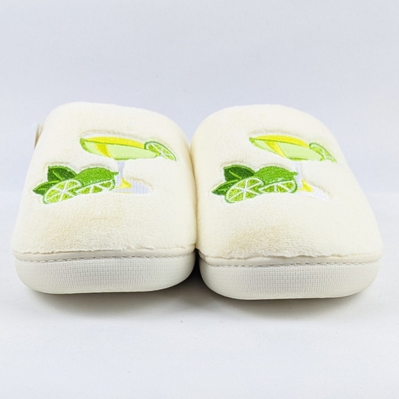 Slippers Margarita Embroidered Faux Fur Slip On Ivory M (6.5-7.5) NWT - Picture 7 of 14